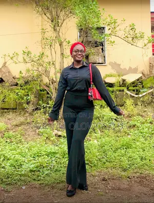 Admin Staff(Female