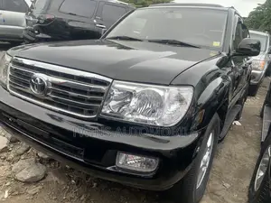 Toyota Land Cruiser 2007 Black