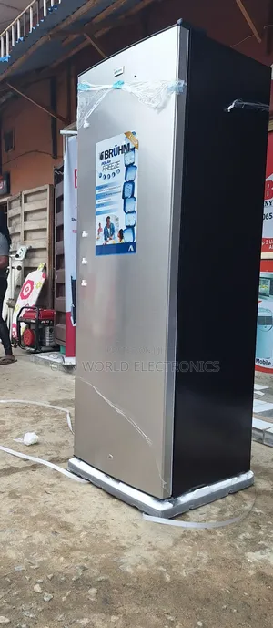 Bruhm Upright Standing Freezer (8 Steps) 230l For Business