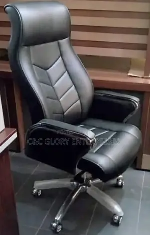 EXECUTIVE OFFICE Chair-Call Me