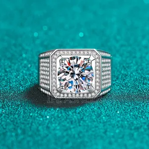 Mossanite Diamond Men's Silver Ring