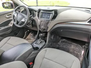 Hyundai Santa Fe SE FWD 2017 Black