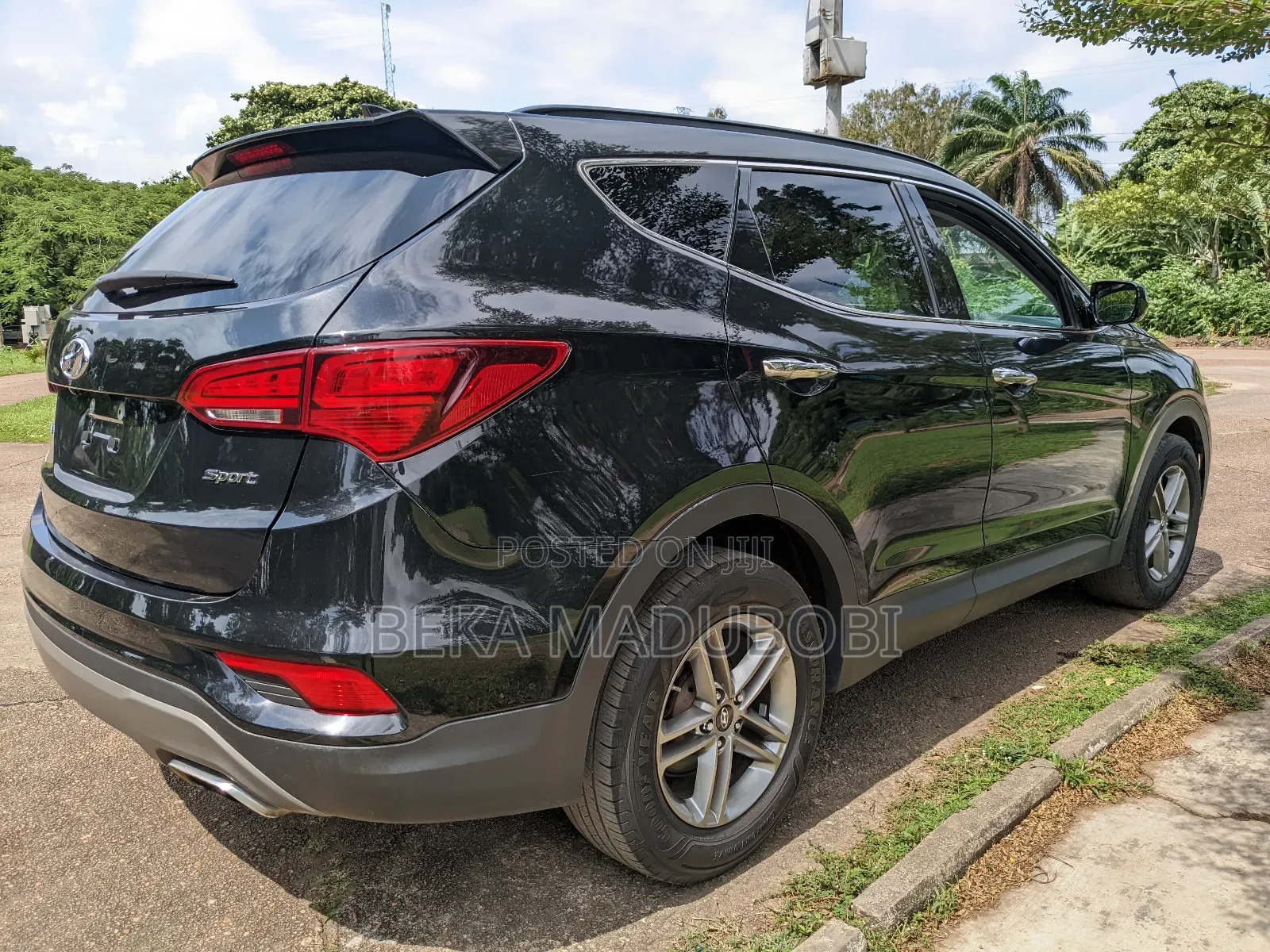 Hyundai Santa Fe SE FWD 2017 Black