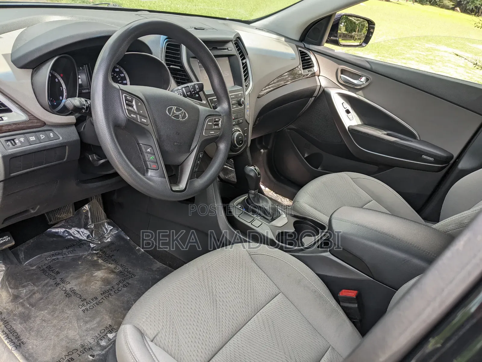 Hyundai Santa Fe SE FWD 2017 Black