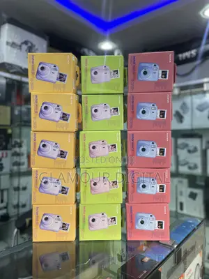 Fujifilm Instax Mini 12