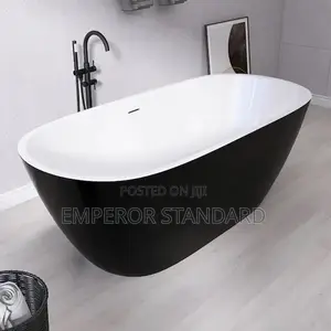 Black and White Freestanding Luxury Bathtub
