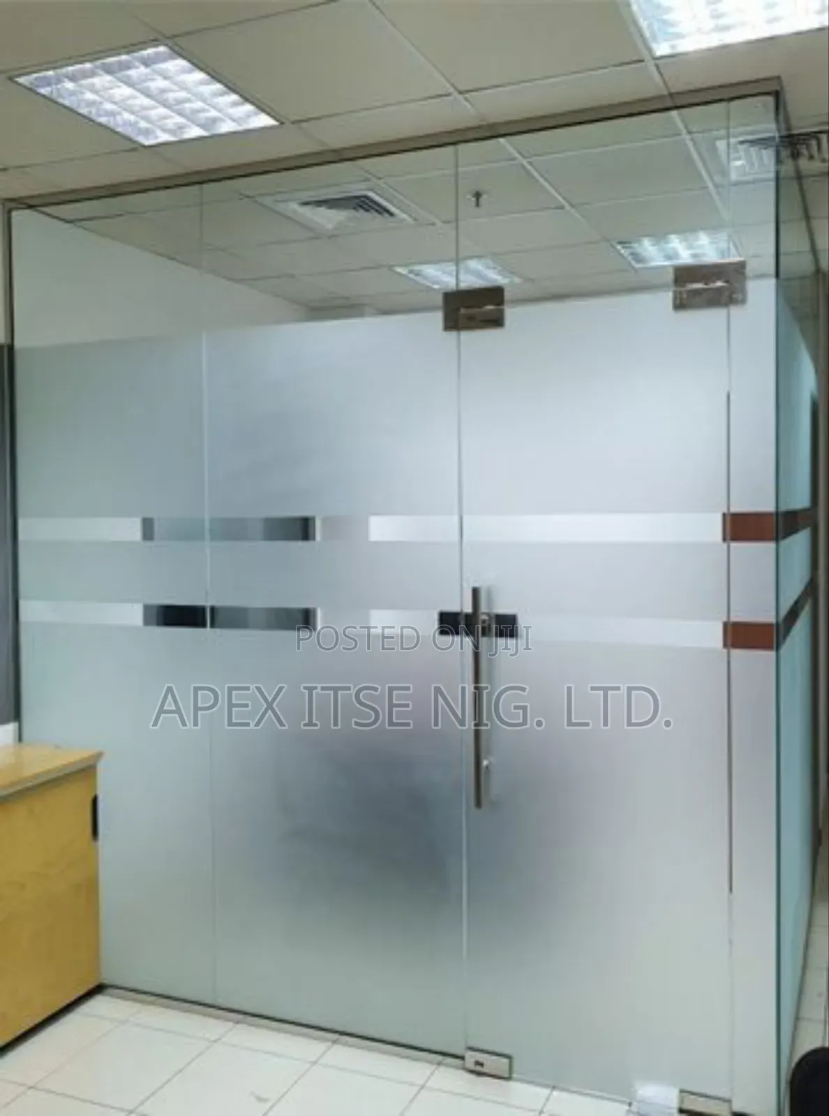 VK Glass Partition