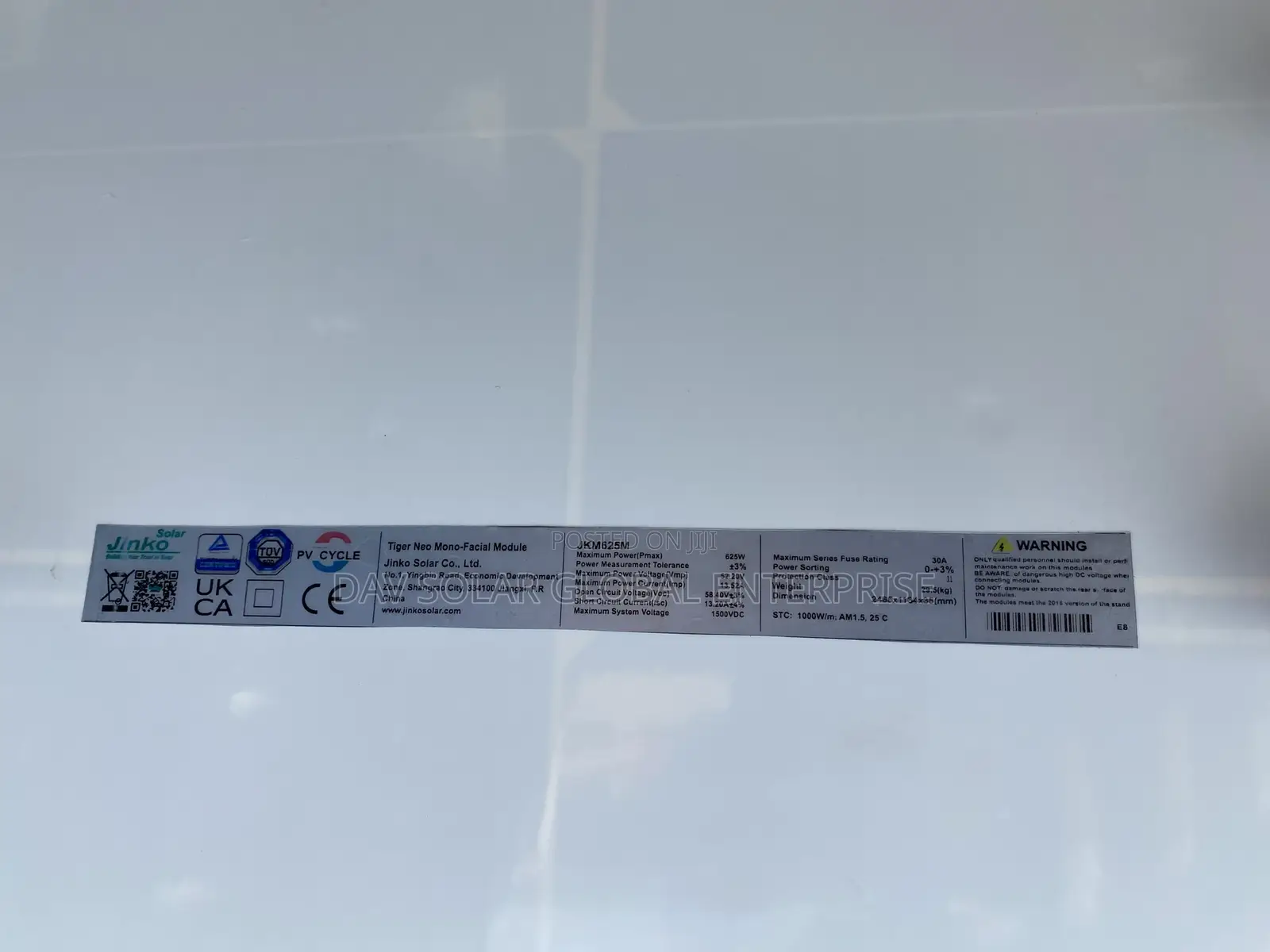 625W Jinko Solar Panel