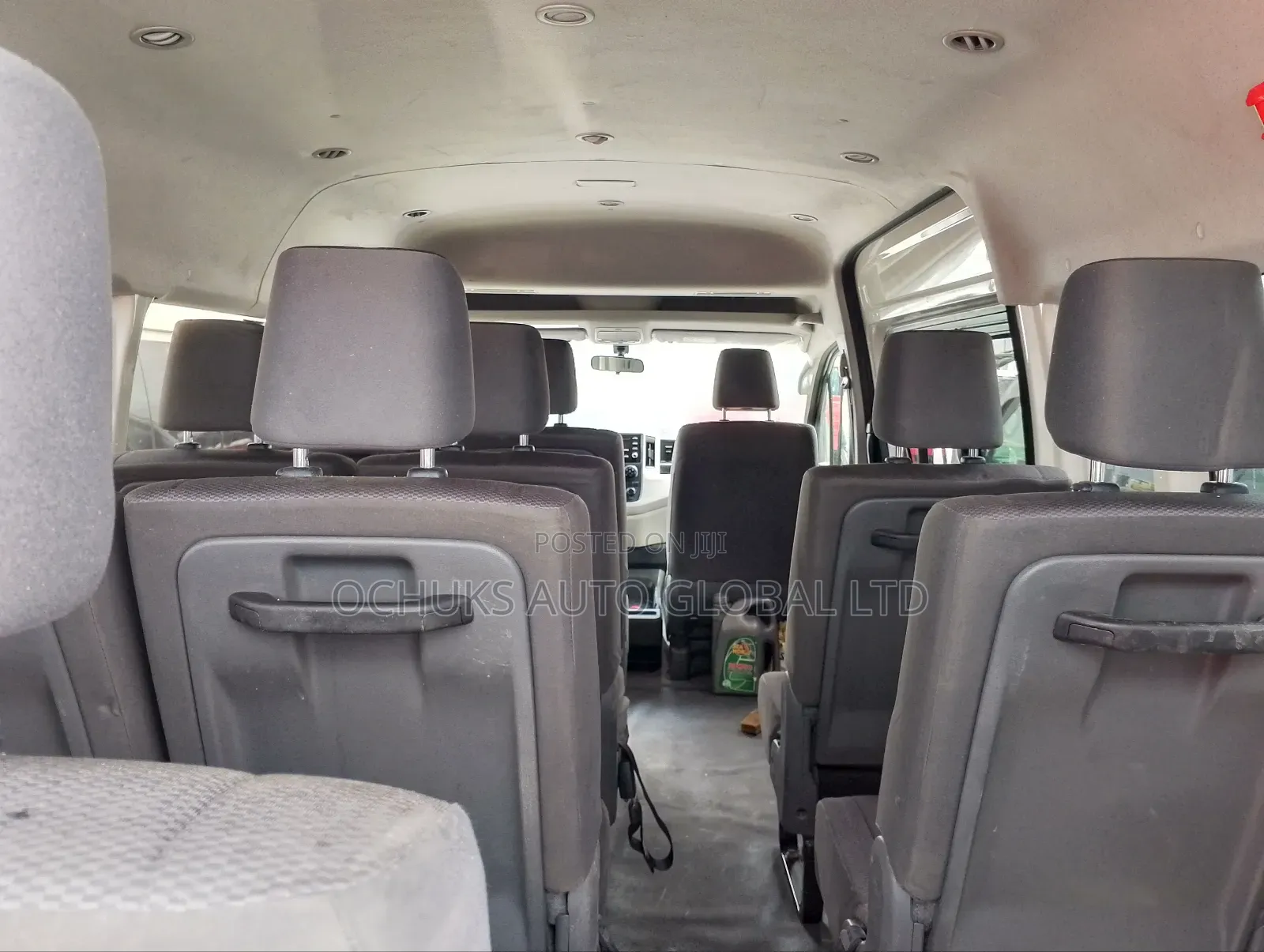 Toyota HiAce 2021 White
