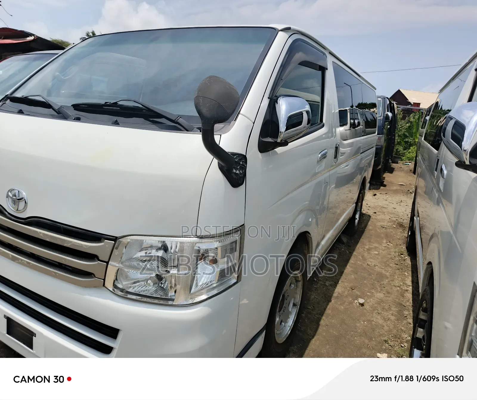 Toyota HiAce 2010 White