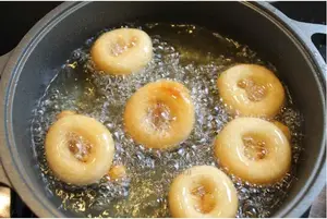 Doughnut Maker Dispenser