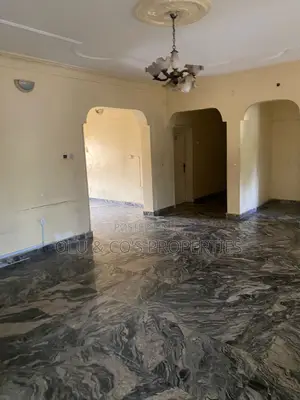 3bdrm Block of Flats in Garki 2 for rent