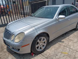 Mercedes-Benz E320 2008 Silver