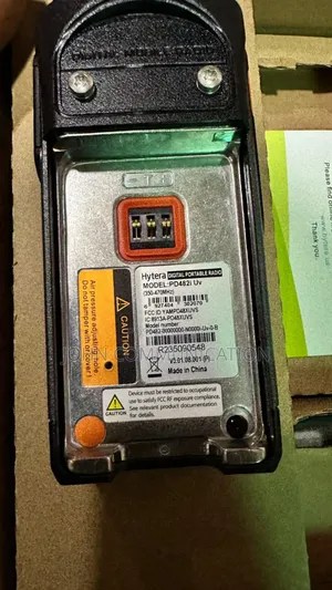 Hytera Pd482i UHF Digital