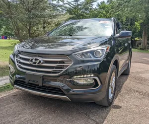 Hyundai Santa Fe SE FWD 2017 Black