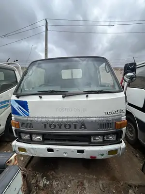 Toyota Dyna Truck Old Model Direct Tokubo