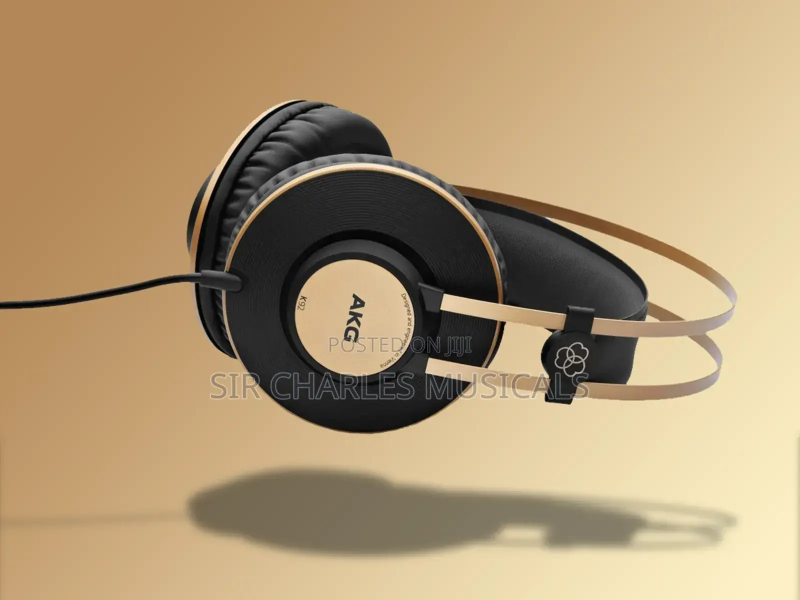 AKG Studio Headphone