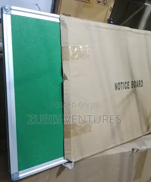 Pin Notice Board (45x60cm) Is