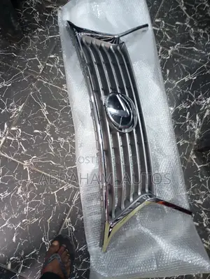 Front Grille Rx350 2015 With Logo Available as Seen