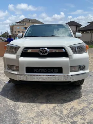 Toyota 4-Runner SR5 2WD 2011 White