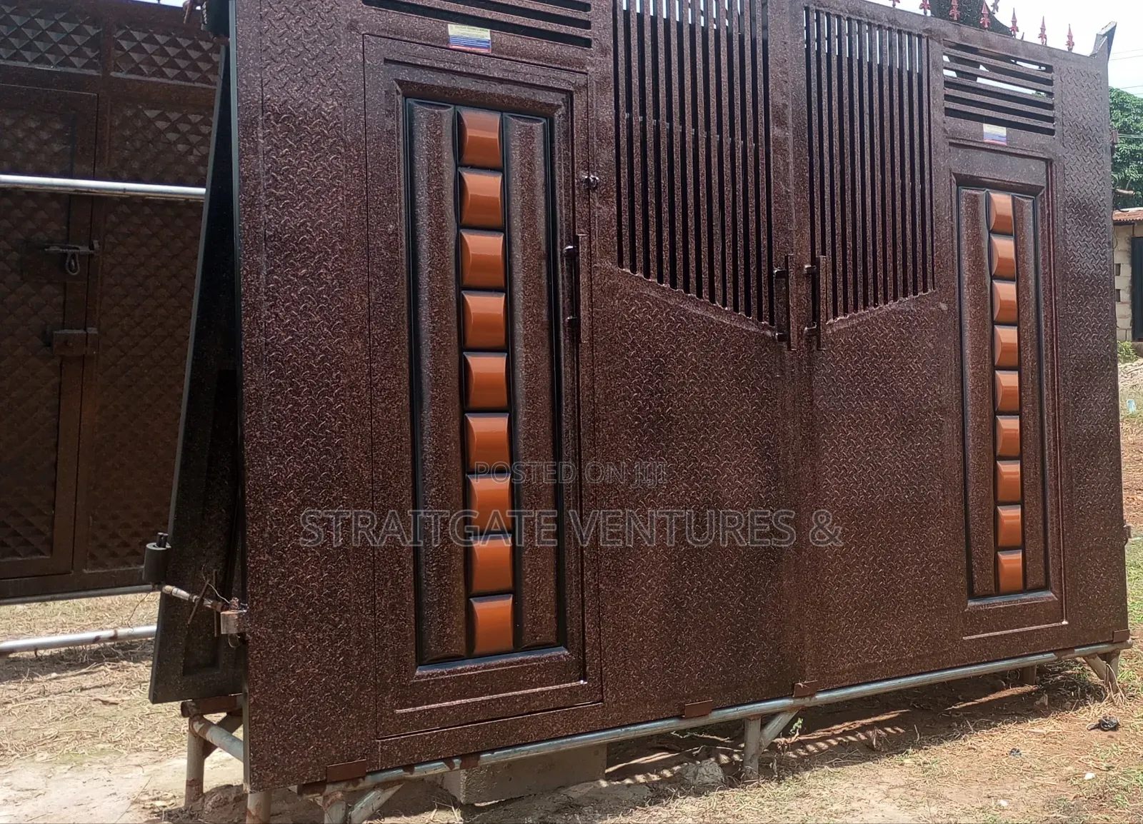 Apple-Cedar Classic Gate