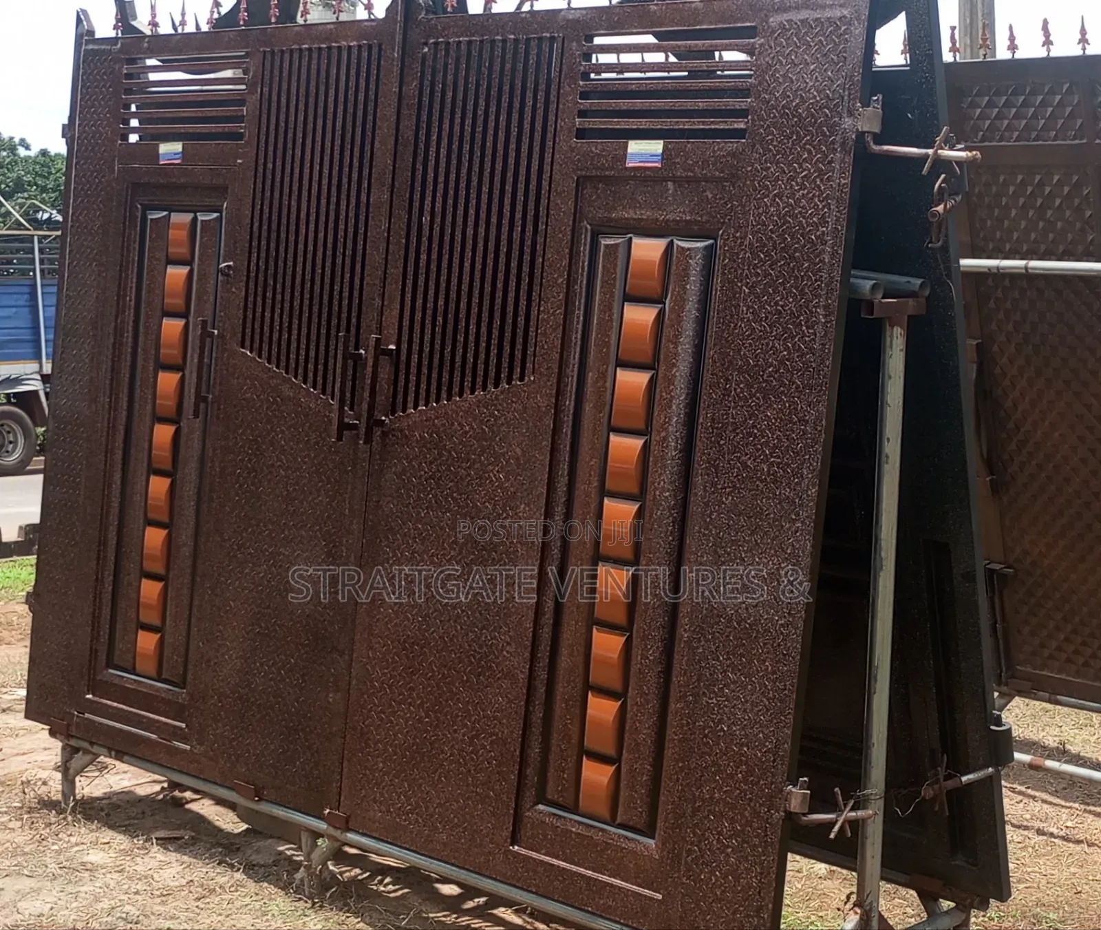 Apple-Cedar Classic Gate