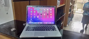Laptop Apple MacBook Pro 2015 8GB Intel Core i5 SSD 512GB