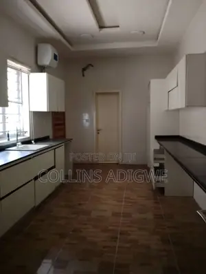 5bdrm Duplex in Oletu Osapa London for sale
