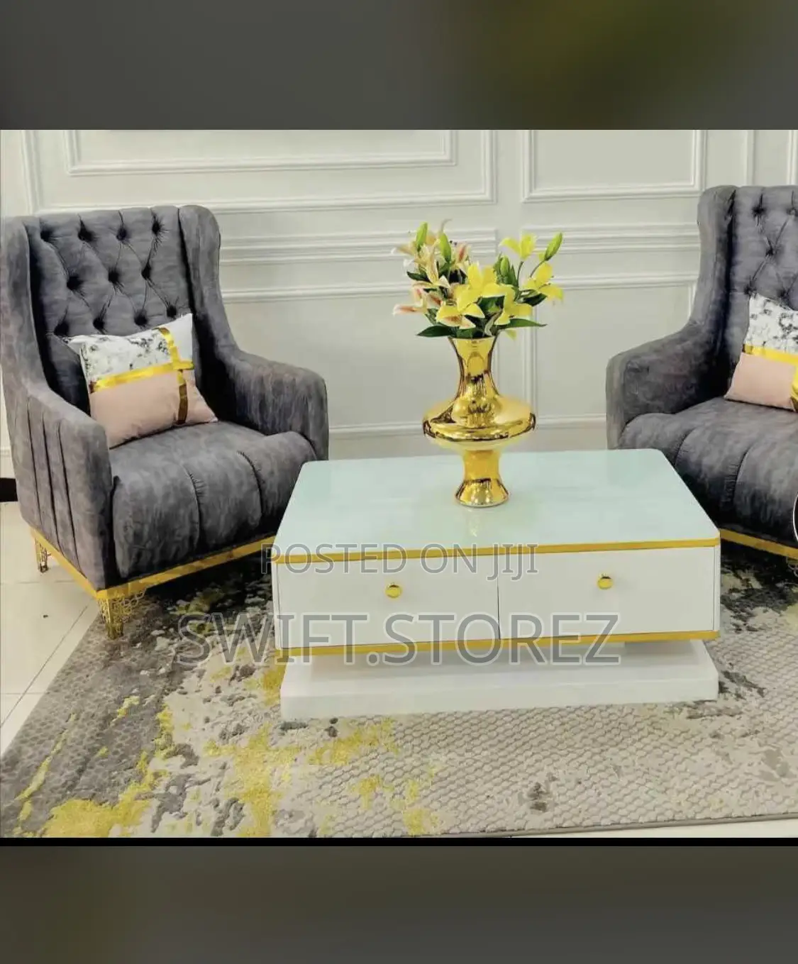 Solid Fancy Centre Table