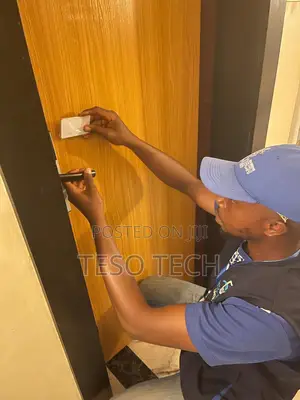 Smart Hotel Card Locks