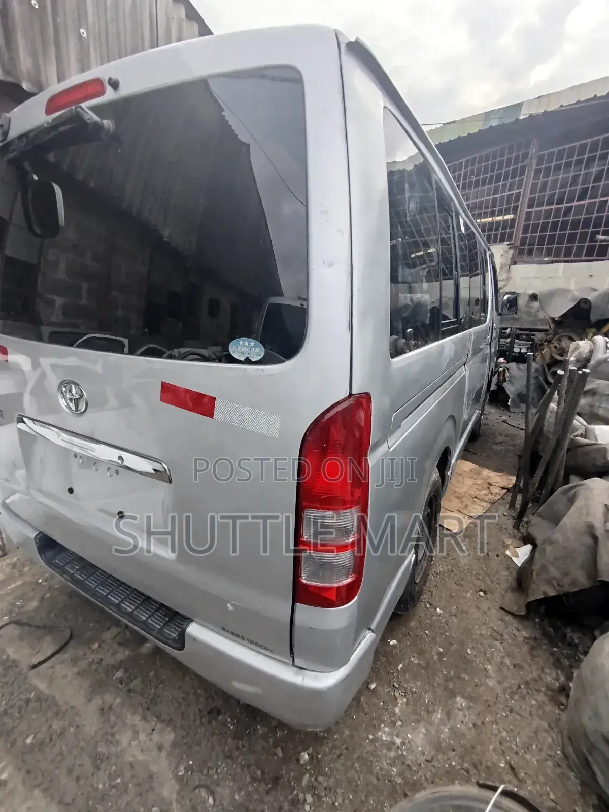 Toyota HiAce 2010 Grey