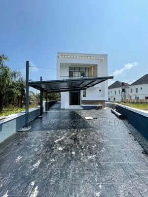 5bdrm Duplex in Ikota for sale
