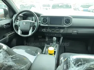 Toyota Tacoma Limited 2018 Silver
