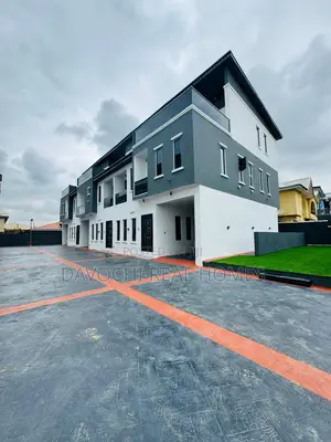4bdrm Duplex in GRA Phase 1 for sale