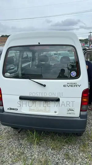 Suzuki Every 2005 White