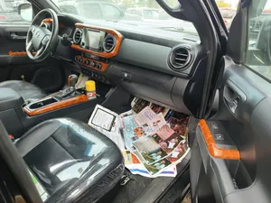 Toyota Tacoma Limited 2018 Black