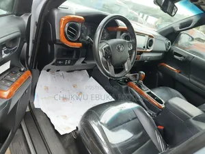 Toyota Tacoma Limited 2018 Gray