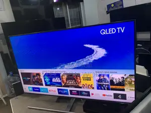 55 Inch Samsung Qled Uhd HDR Smart TV With 1 Connect Box