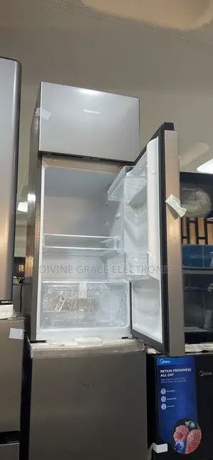 124 Litres Hisense Double Door Refrigerator R