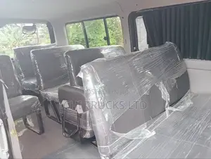 Toyota HiAce 2012 Silver