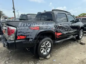 Toyota Tacoma Limited 2017 Black