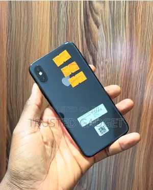 Apple iPhone X 64 GB Black