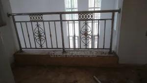 Photo - Good Hand Rail
