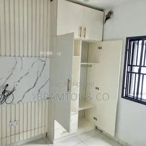 1bdrm Bungalow in Kado for rent