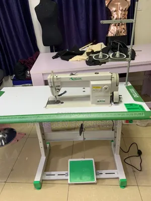 Industrial Sewing Machine