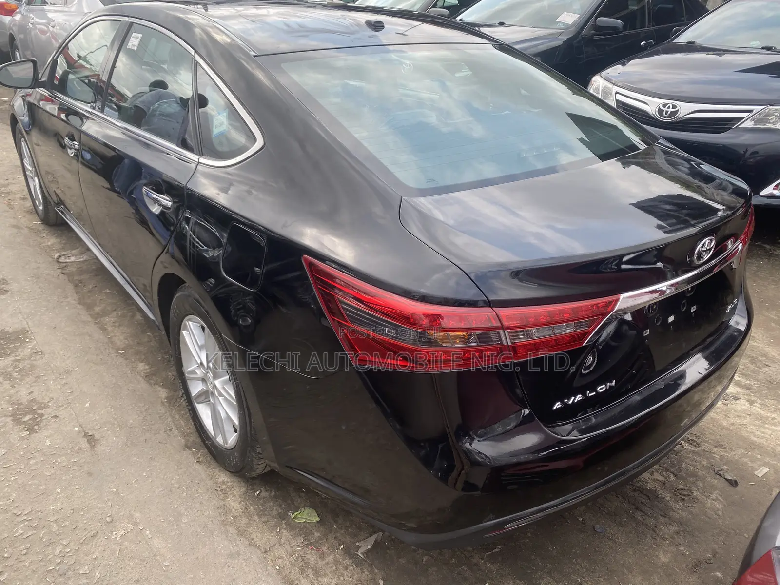 Toyota Avalon 2016 Black