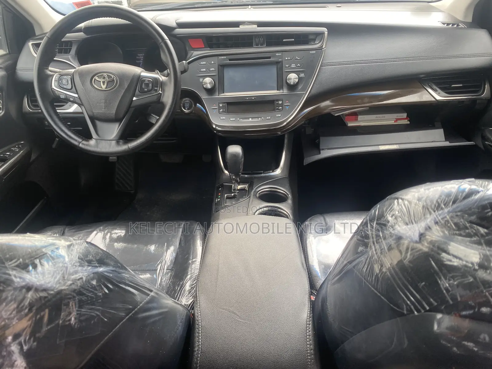 Toyota Avalon 2016 Black