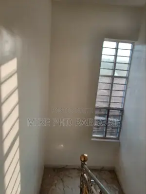 4bdrm Block of Flats in Mini Estate, Enugu for rent