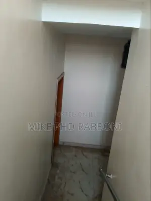 4bdrm Block of Flats in Mini Estate, Enugu for rent