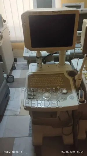 GE Logic 200 Alpha Ultrasound Machine